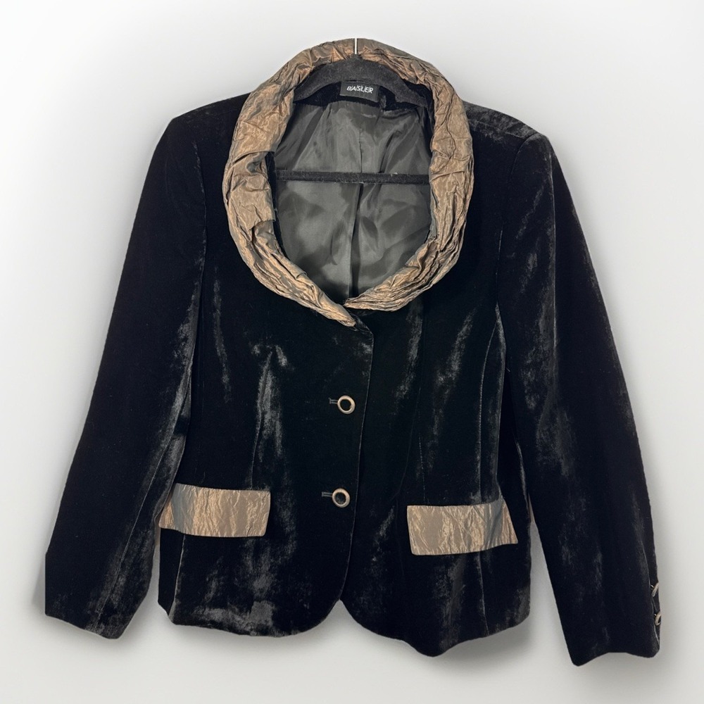 Basler Womens Black Velvet Blazer Jacket Bronze Taffeta Ruffle Collar Sz 8-10
